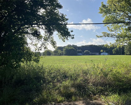 210 Tomahawk Dr, West Tawakoni