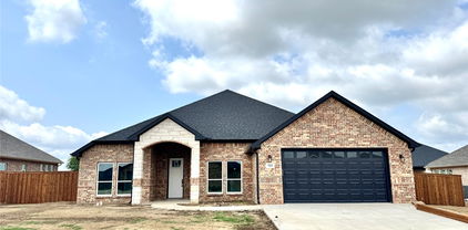 723 Cobblestone Cir, Mabank