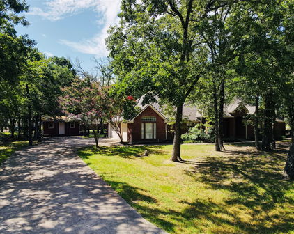 4000 Willow Brook Cir, Terrell