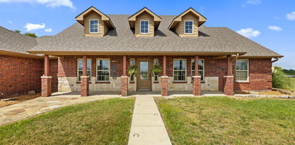 5017 J R Ct, Royse City