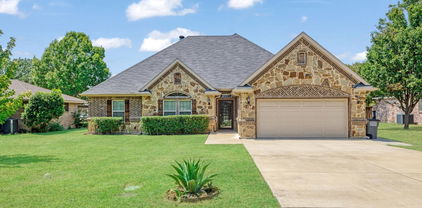 217 Martin Dr, Lancaster