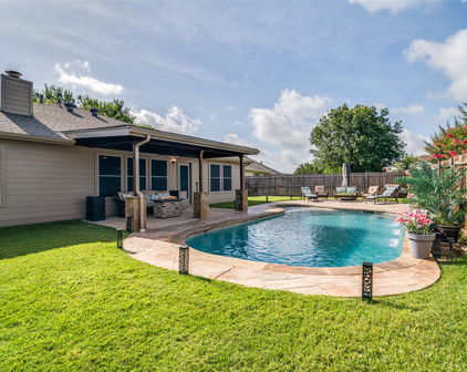 1015 Bainbridge Ln, Forney