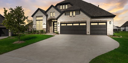 308 Big Antler Ct, Heath