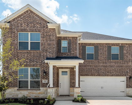 2912 Hanscom St, Forney