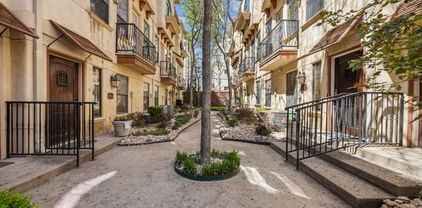 1012 Pavillion St, Dallas