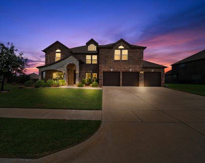 412 Bastrop Rd, Forney