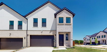 4435 Fatima Dr, Irving