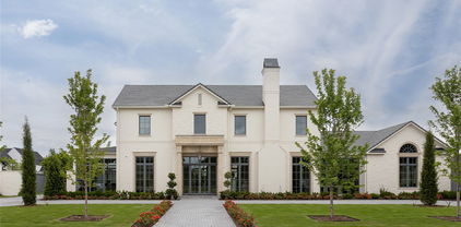 5610 Lobello, Dallas