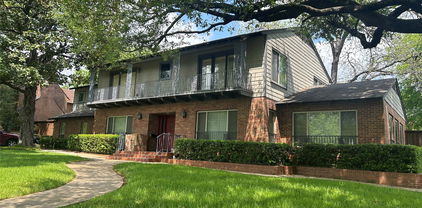1803 W Colorado Blvd, Dallas