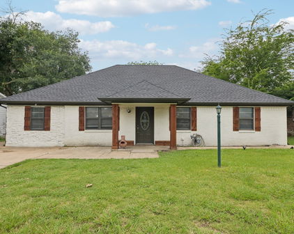 107 Freeman St, Terrell