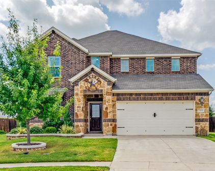 2416 Buchanan Ln, Forney