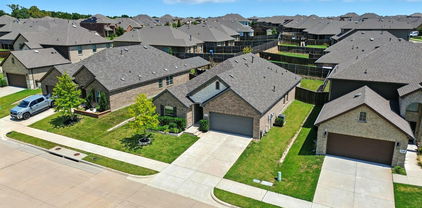 5727 Miriam Dr, Forney
