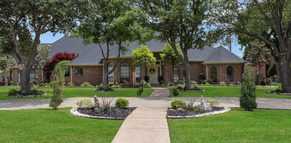 210 Sunray Ln, Sunnyvale