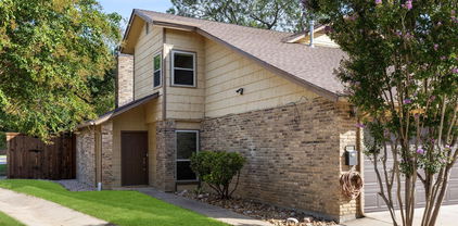 2222 Jackson Cir, Carrollton