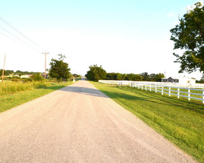 2465 County Road 4106, Kaufman