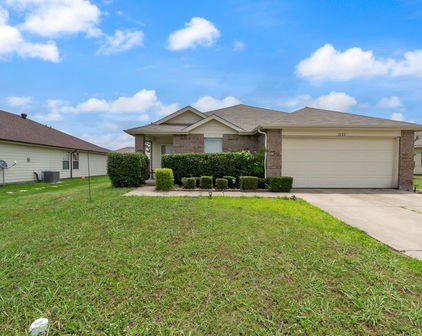 1822 Brookwood Dr, Terrell
