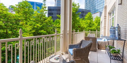 2555 N Pearl St Unit 201, Dallas