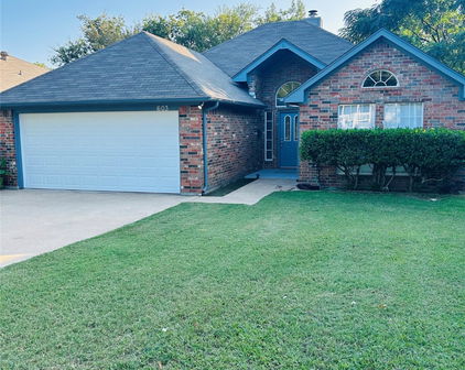 603 Lawrence Ave, Terrell