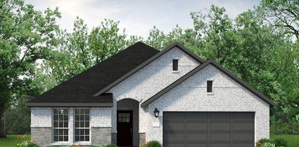 2010 Brackett Pond Dr, Forney