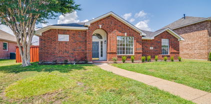 7501 Westway Dr, Rowlett