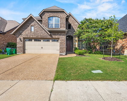 1014 Dunhill Ln, Forney