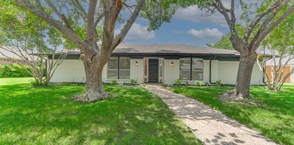 1822 Westshore Dr, Garland
