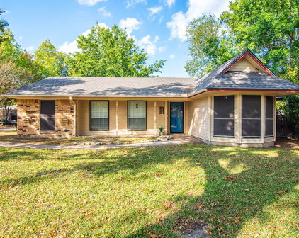 209 Countryside Dr, Crandall