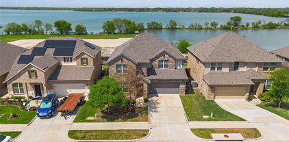 2021 Lake Front Trl, Garland