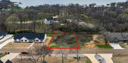 204 Splitrail Dr, Mabank