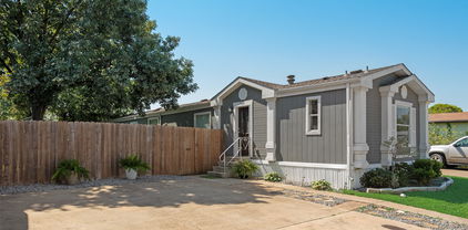 706 Park Creek Ave, Forney