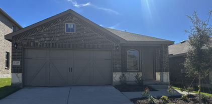 1427 Canongate Dr, Crandall