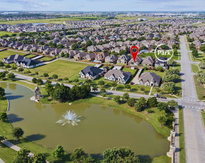 1036 Wedgewood Dr, Forney