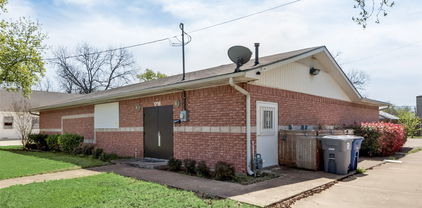 1718 Bayside St, Dallas