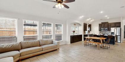 3817 Myrtle Way, Kaufman