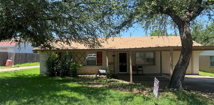 2631 Brenda Dr, Mesquite