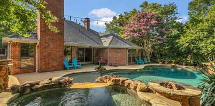134 Winding Hollow Ln, Coppell