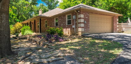 8231 County Road 4023, Kemp