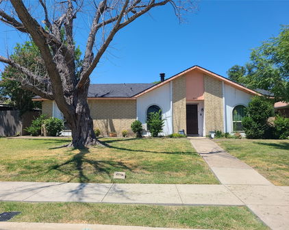 9001 Willowbrook Dr, Rowlett