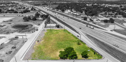 E I30, Royse City