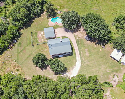 1147 Vz County Road 3417, Wills Point