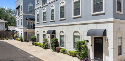 1405 Mccoy St Unit P, Dallas
