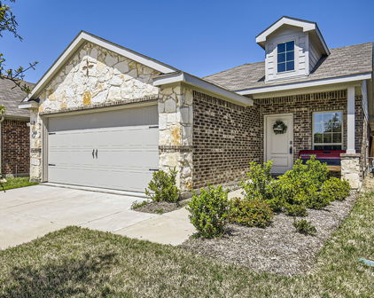 1610 Kalamath St, Forney
