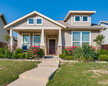 2844 Journey Ln, Forney