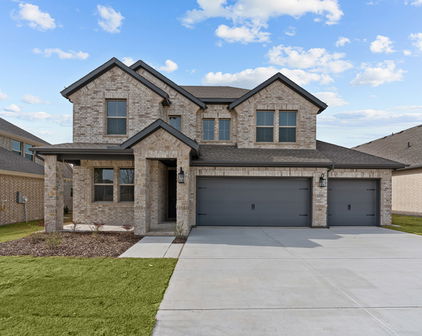 1208 Watercrest St, Forney