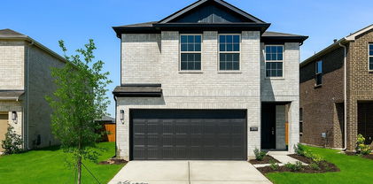 1803 Acosta Dr, Forney