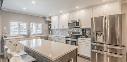 6217 Scenic Dr, Rowlett