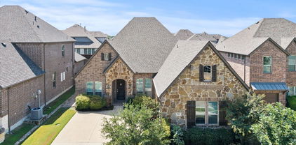 913 Colby Bluff Dr, Rockwall