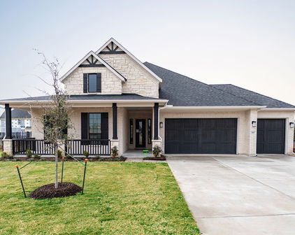 307 Big Antler Ct, Heath