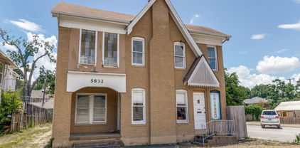 5832 Live Oak St, Dallas