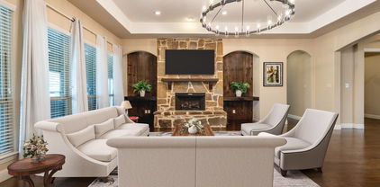 536 Livestock Dr, Rockwall